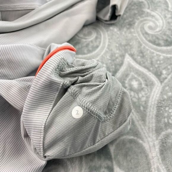 Womens Lululemon Race With Grace 1/2 Zip II - Picture 7 of 8